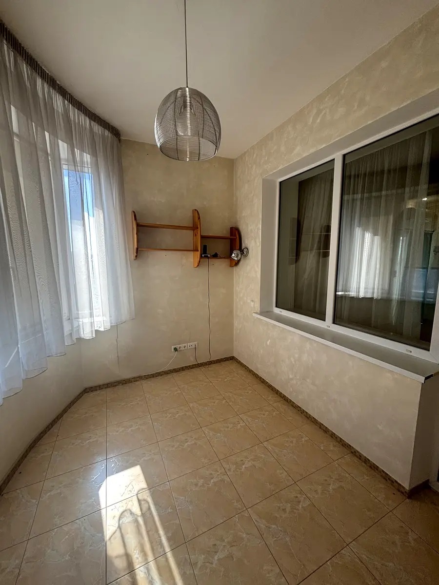 Продажа 3-комнатной квартиры 135 м², Вышгородская ул., 45/2