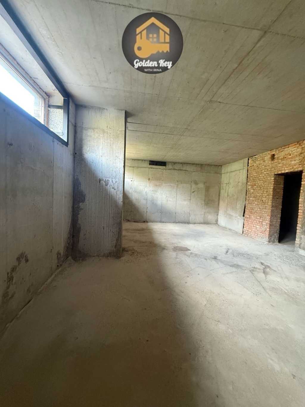 Продаж 5-кімнатної квартири 352.2 м², Гірський, 8