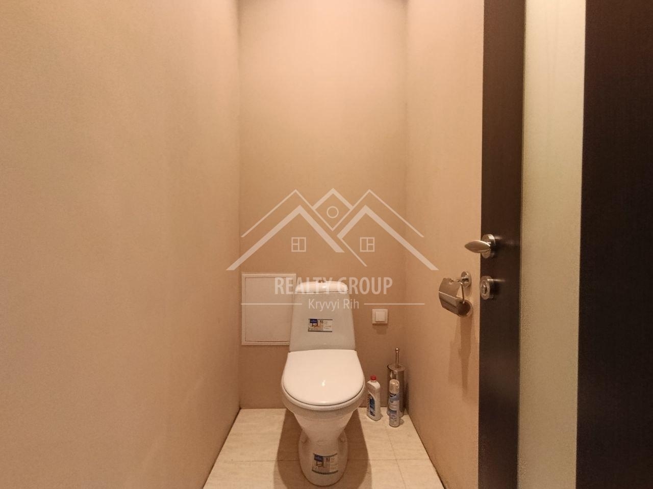 Продаж 2-кімнатної квартири 54.2 м², Катеринівська вул., 16
