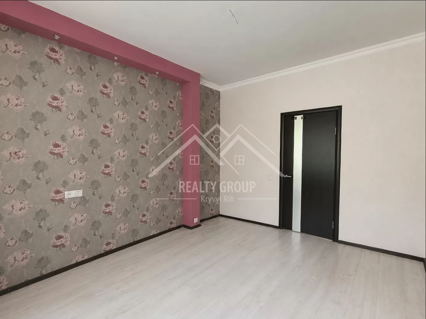 Продаж 2-кімнатної квартири 54.2 м², Катеринівська вул., 16