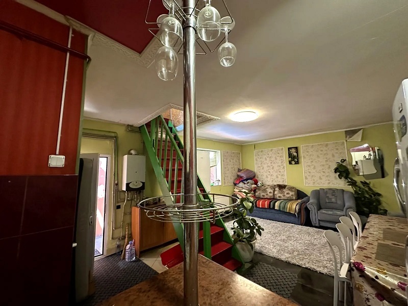 Продажа 4-комнатной квартиры 86.8 м², Колонтаевская ул.