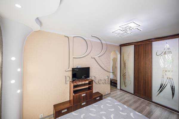 Продажа 1-комнатной квартиры 31 м², Николая Закревского ул., 63А