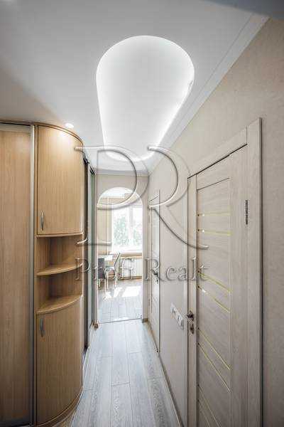 Продажа 1-комнатной квартиры 31 м², Николая Закревского ул., 63А