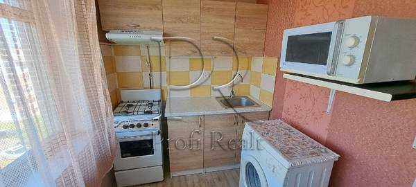 Продажа 2-комнатной квартиры 46 м², Ярослава Гашека бул., 17/1