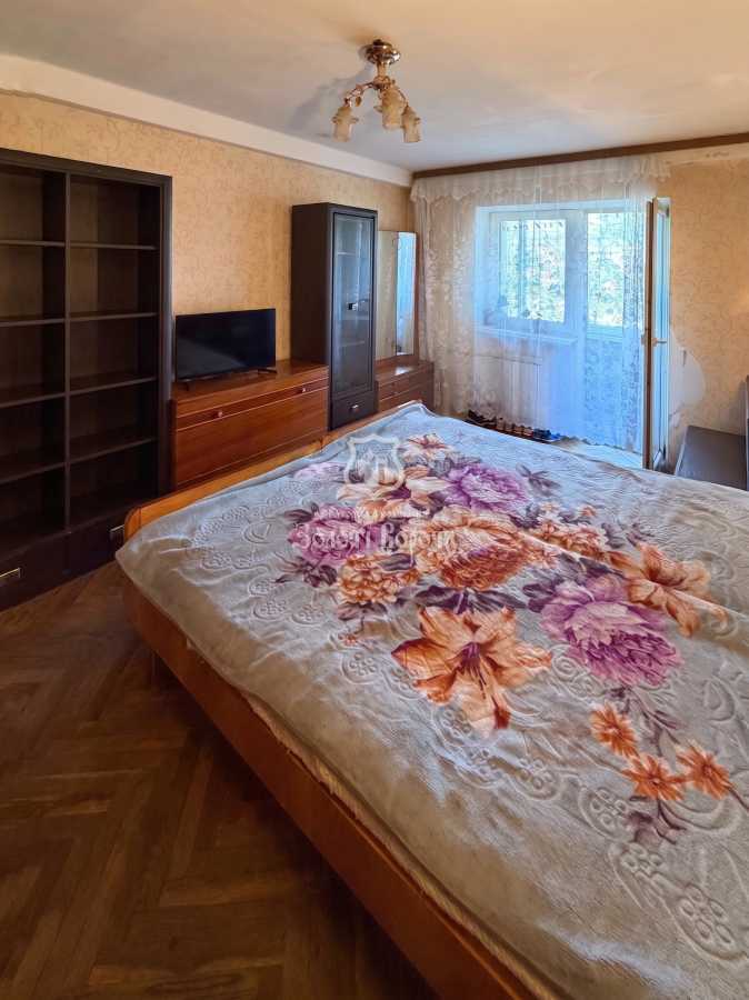 Продаж 2-кімнатної квартири 50.6 м², Сімї Хохлових, 3
