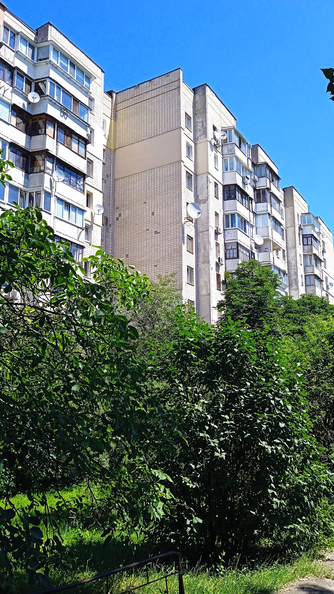 Продажа 2-комнатной квартиры 55 м², Автозаводская ул., 5