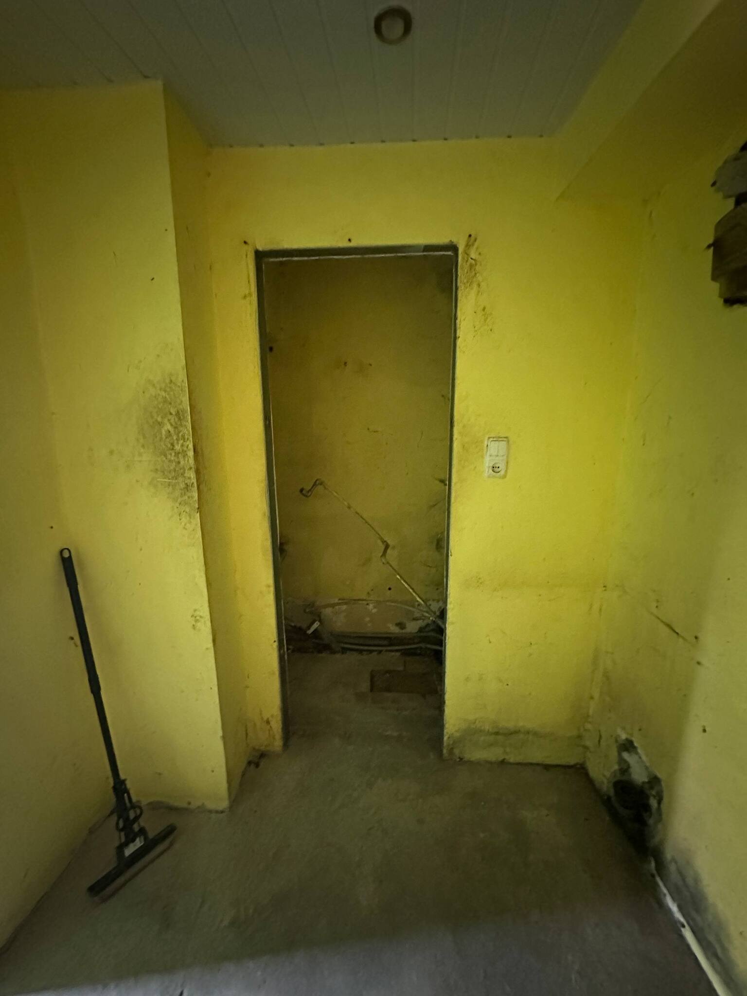 Продаж 1-кімнатної квартири 19 м², Краснопільська вул.