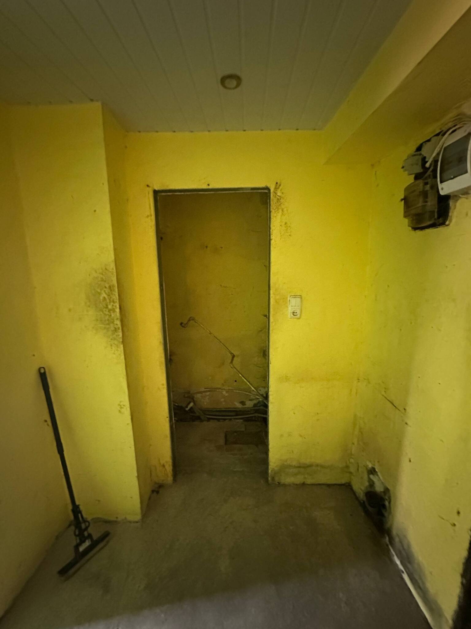 Продаж 1-кімнатної квартири 19 м², Краснопільська вул.