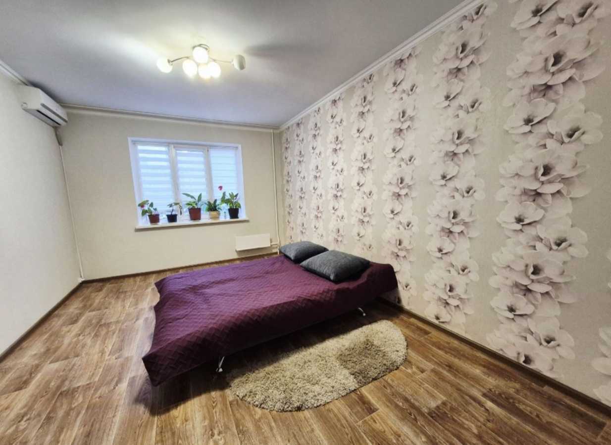 Продажа 3-комнатной квартиры 70 м², Тростянецкая ул., 6Ж