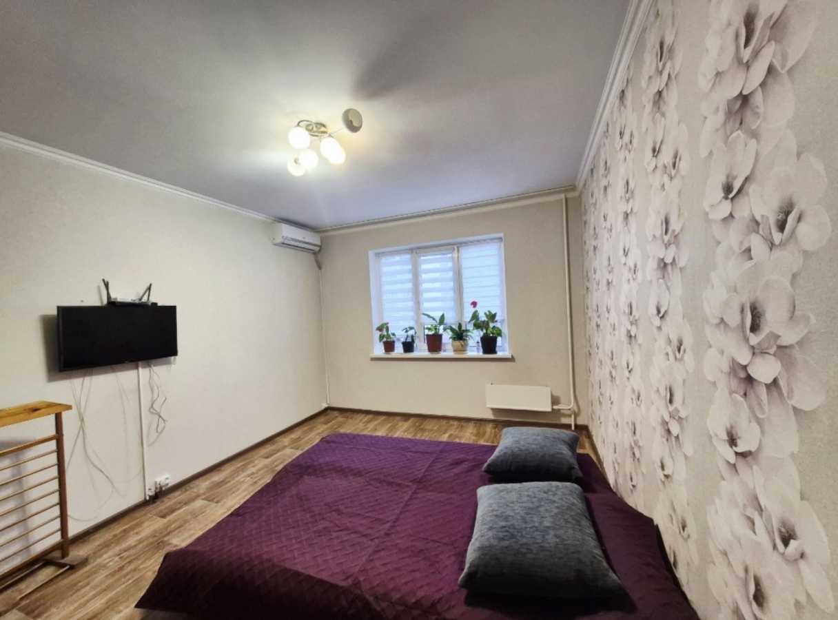 Продажа 3-комнатной квартиры 70 м², Тростянецкая ул., 6Ж