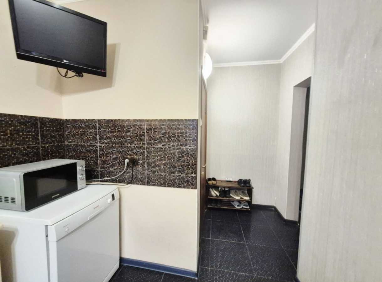 Продажа 3-комнатной квартиры 70 м², Тростянецкая ул., 6Ж