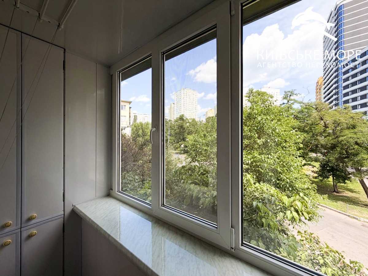 Продажа 3-комнатной квартиры 58 м², Перова бул., 46/2