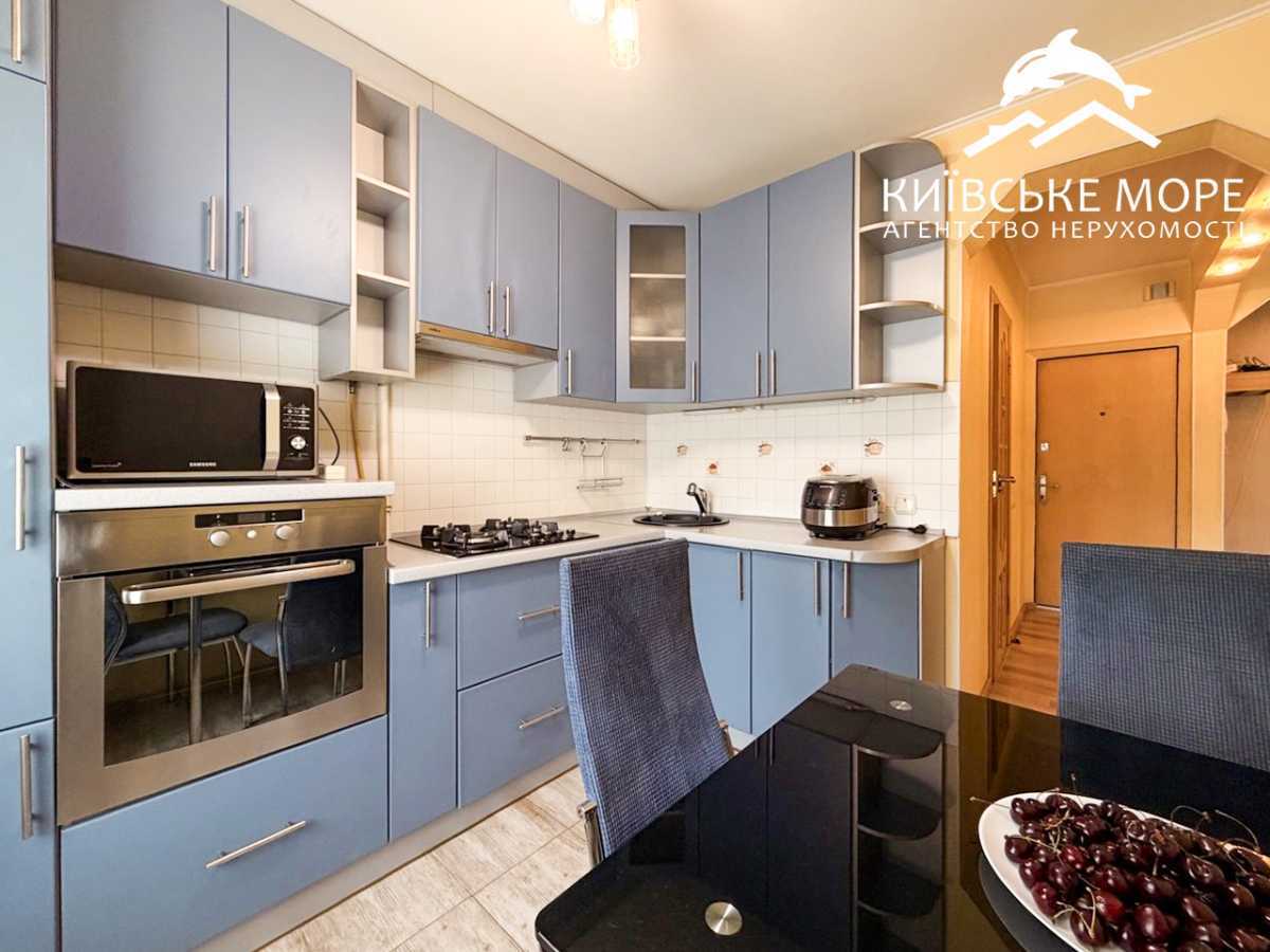 Продажа 3-комнатной квартиры 58 м², Перова бул., 46/2