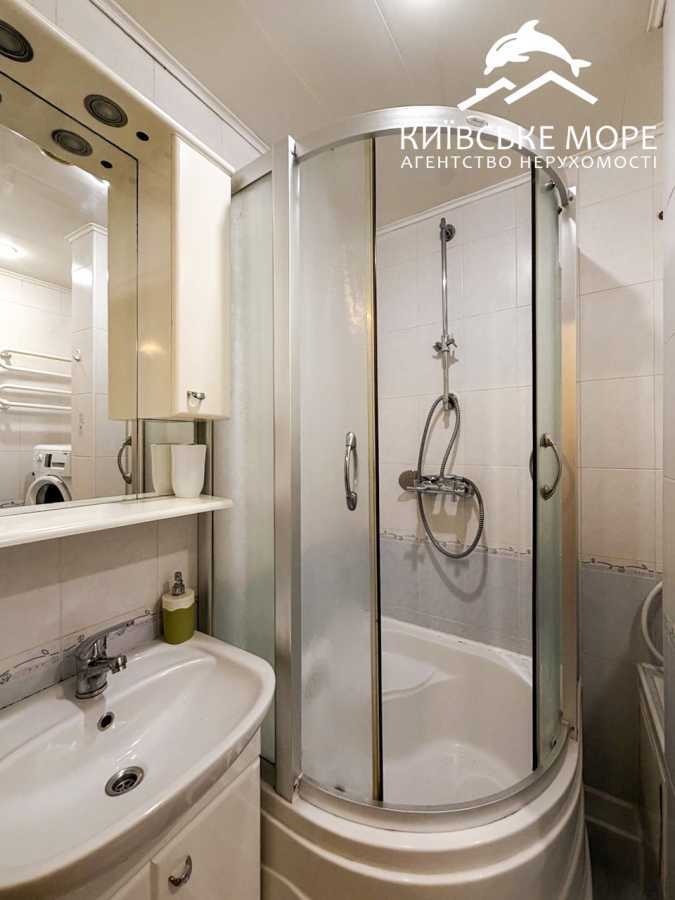 Продажа 3-комнатной квартиры 58 м², Перова бул., 46/2