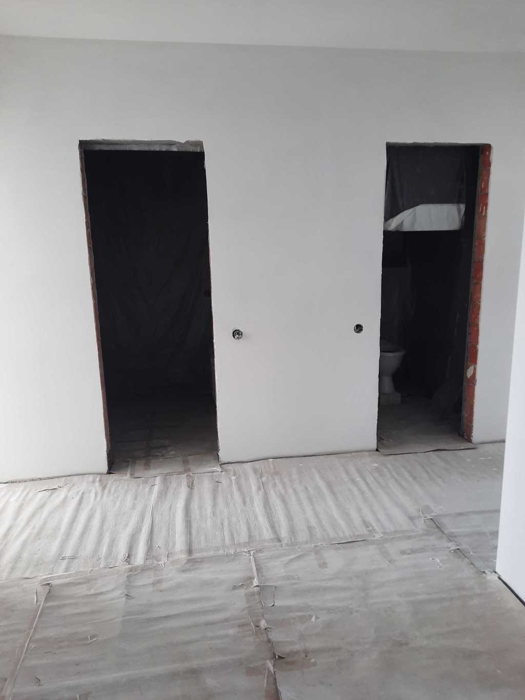 Продажа 2-комнатной квартиры 76.9 м², Живописная ул., 3