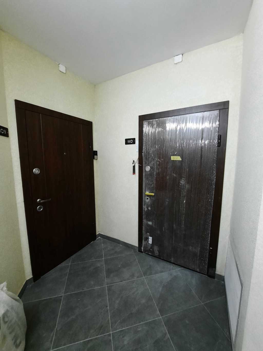 Продажа 2-комнатной квартиры 76.9 м², Живописная ул., 3