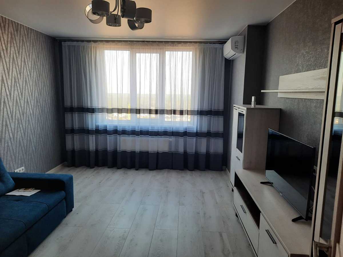 Продаж 2-кімнатної квартири 70 м², Чорновола вул., 6А