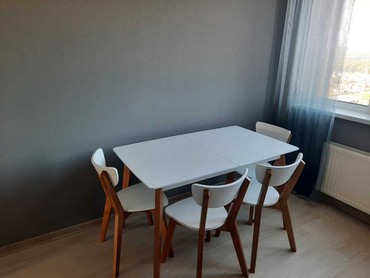 Продаж 2-кімнатної квартири 70 м², Чорновола вул., 6А