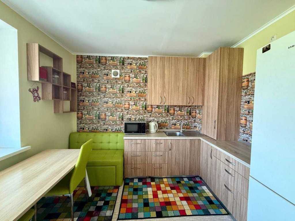 Продажа 1-комнатной квартиры 46.1 м², Центральна, 37