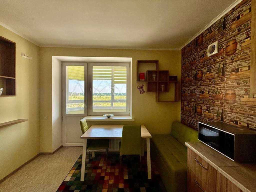 Продажа 1-комнатной квартиры 46.1 м², Центральна, 37