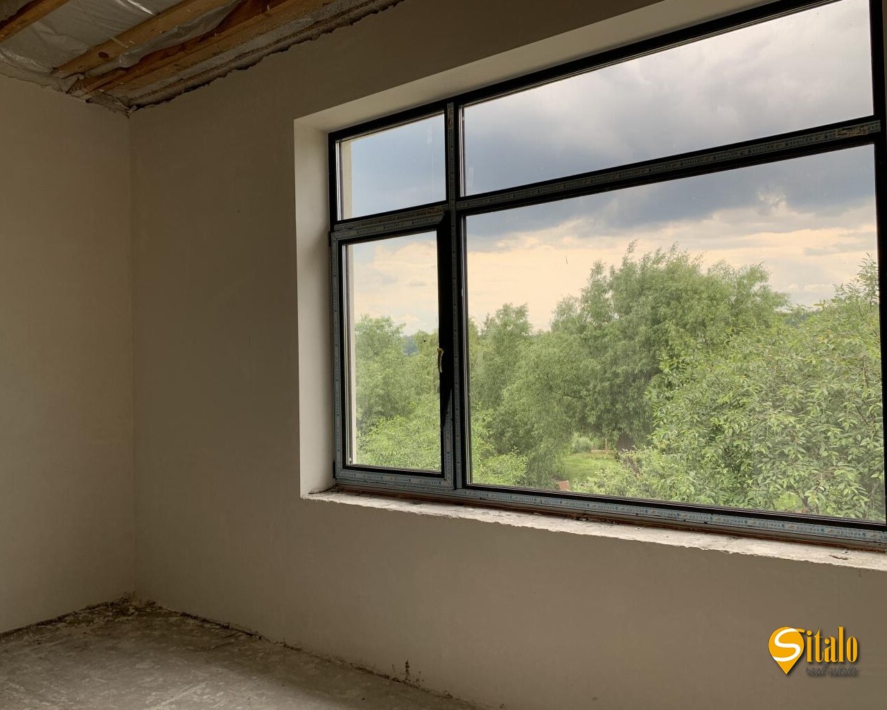Продаж будинку 100 м²