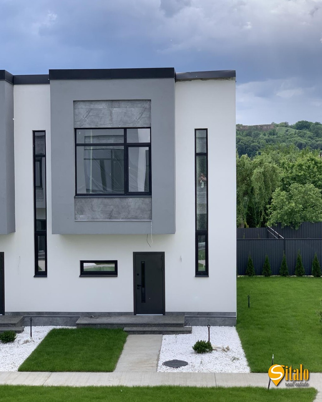 Продаж будинку 100 м²