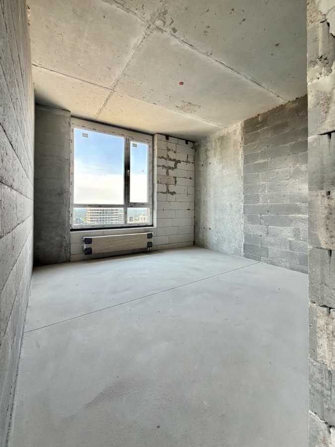 Продаж 3-кімнатної квартири 88 м², Олександра Олеся вул., 17а
