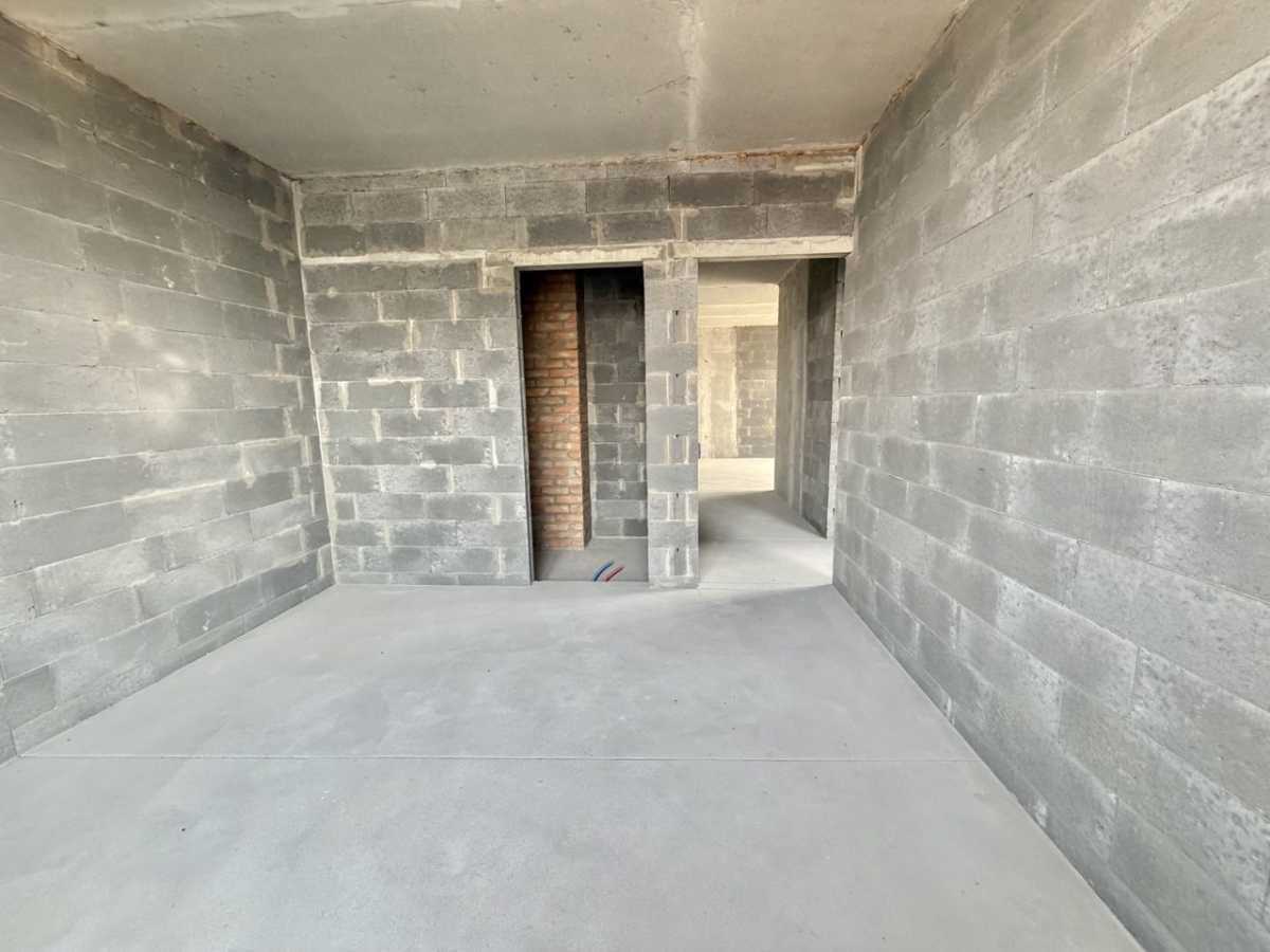 Продаж 3-кімнатної квартири 88 м², Олександра Олеся вул., 17а