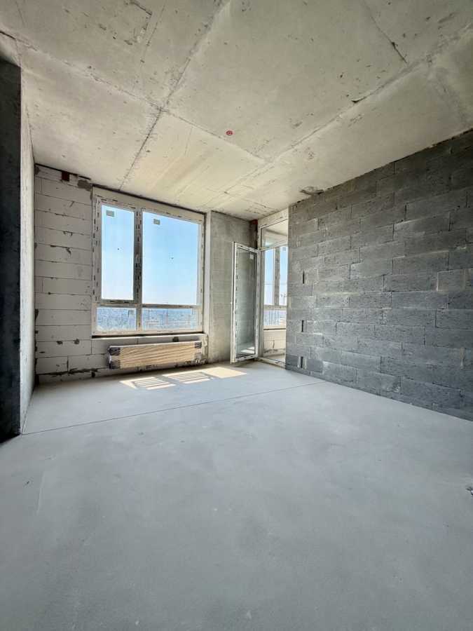 Продаж 3-кімнатної квартири 88 м², Олександра Олеся вул., 17а