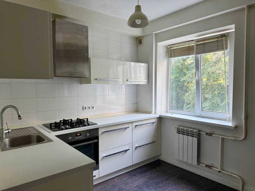 Продажа 2-комнатной квартиры 46.5 м², Ломоносова ул., 30/1