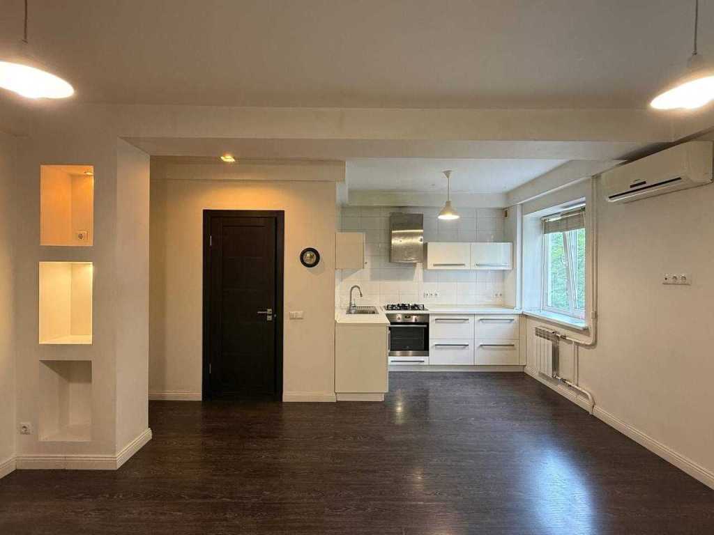 Продажа 2-комнатной квартиры 46.5 м², Ломоносова ул., 30/1