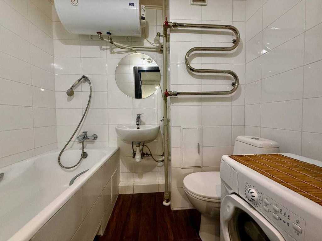 Продажа 2-комнатной квартиры 46.5 м², Ломоносова ул., 30/1