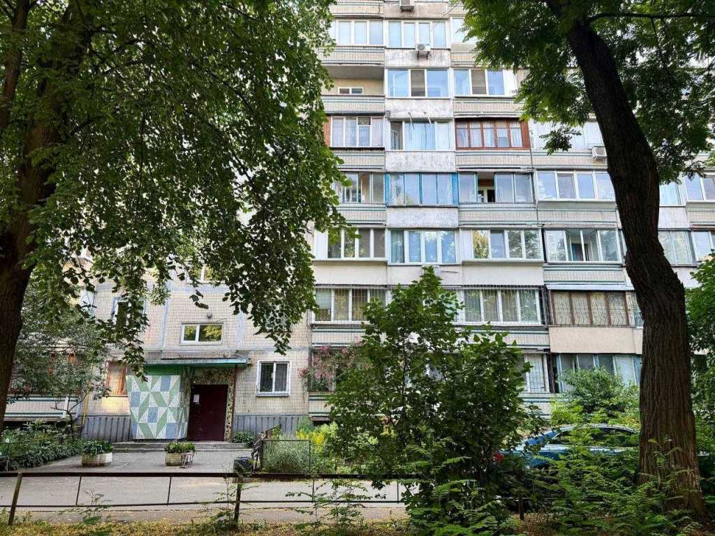 Продажа 2-комнатной квартиры 46.5 м², Ломоносова ул., 30/1