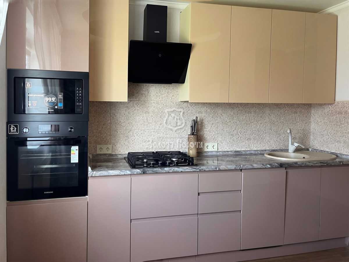 Продаж 5-кімнатної квартири 173.3 м², Волошкова, 37а