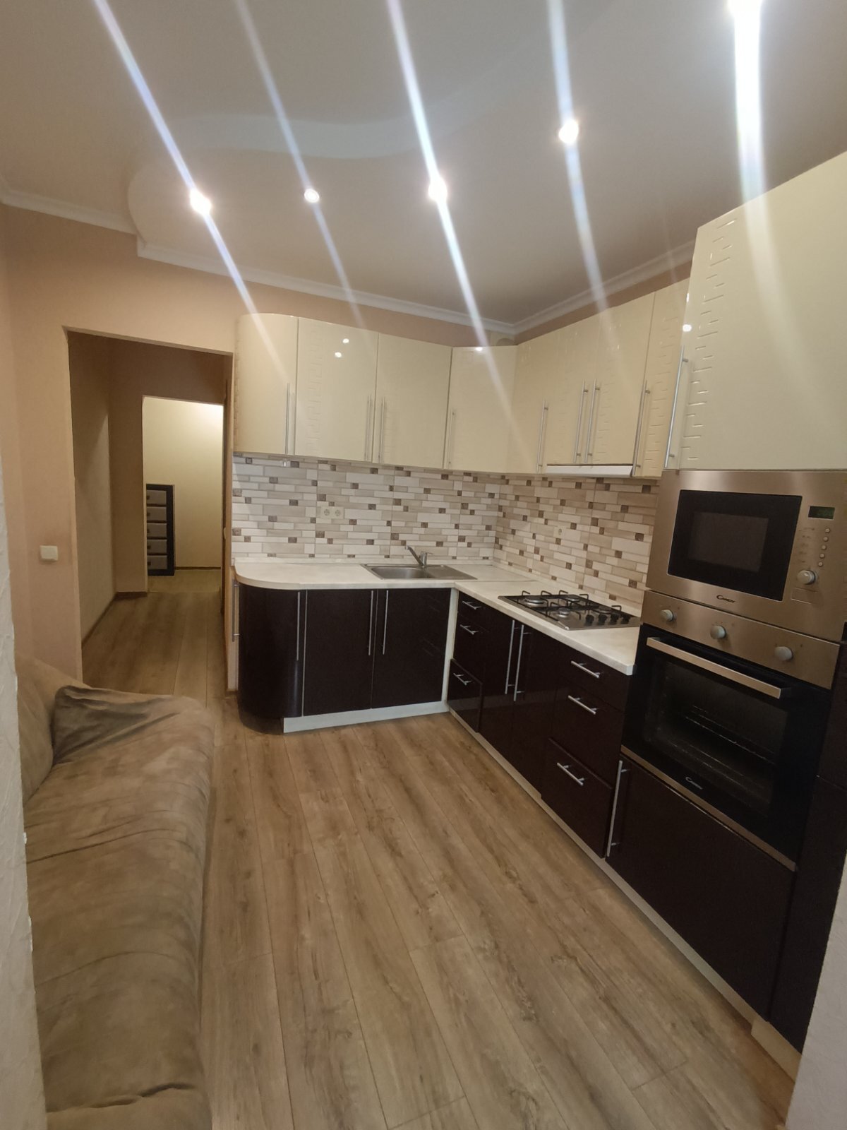 Продажа 1-комнатной квартиры 45 м², Симоненко ул., 113А