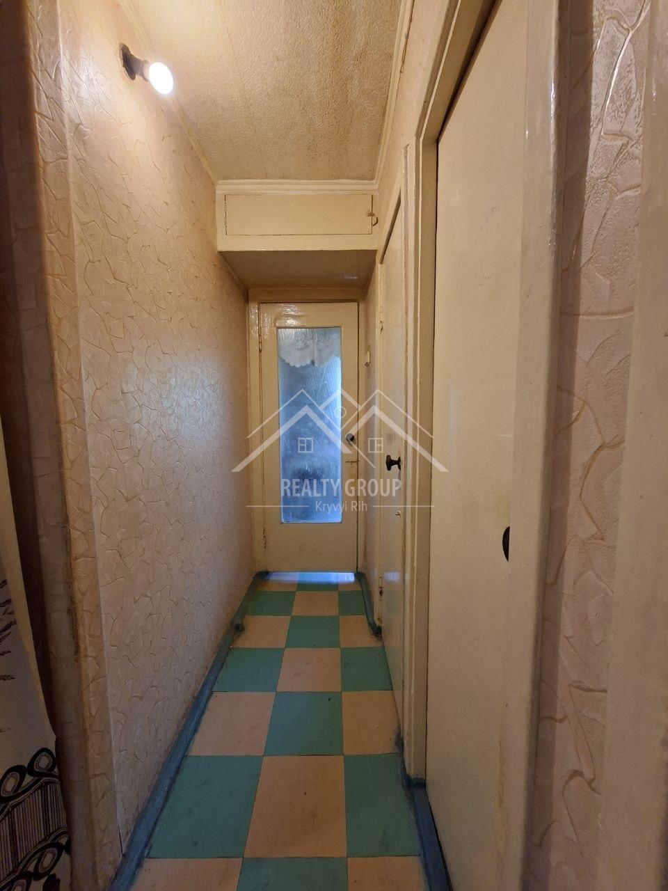 Продажа 4-комнатной квартиры 70 м², Гагарина просп.