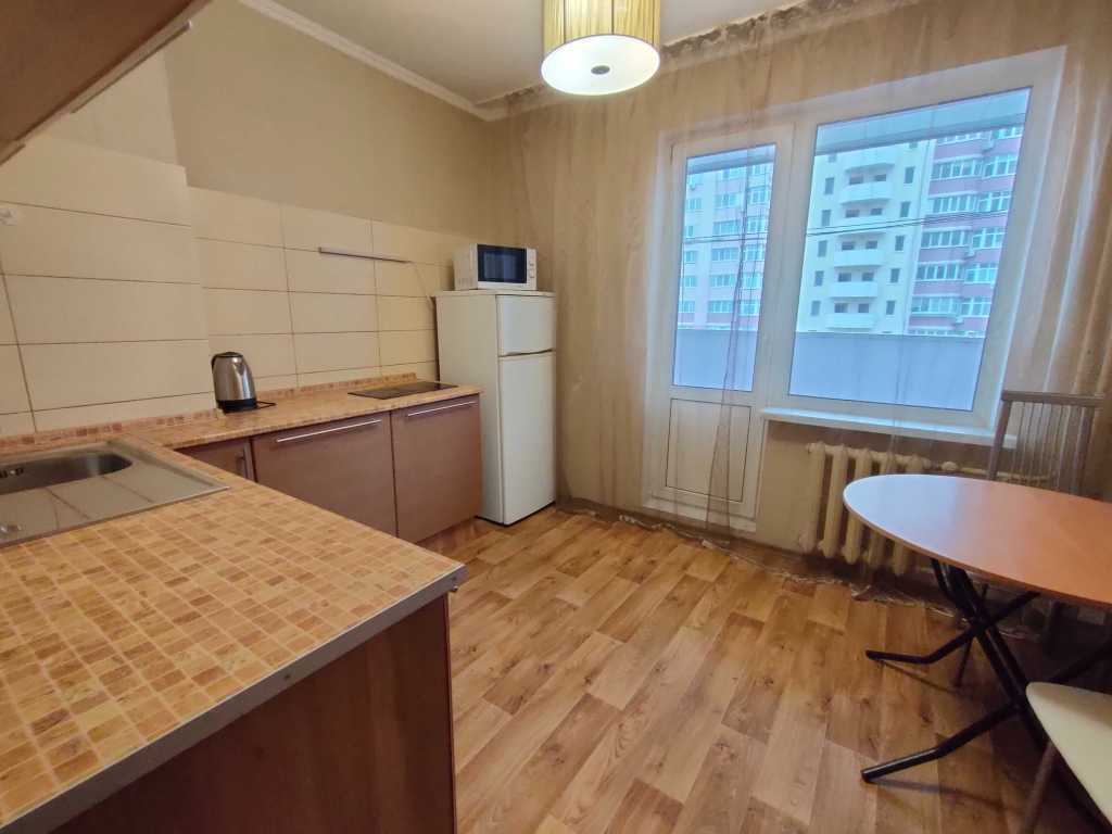 Аренда 1-комнатной квартиры 43 м², Григория Ващенко ул., 3