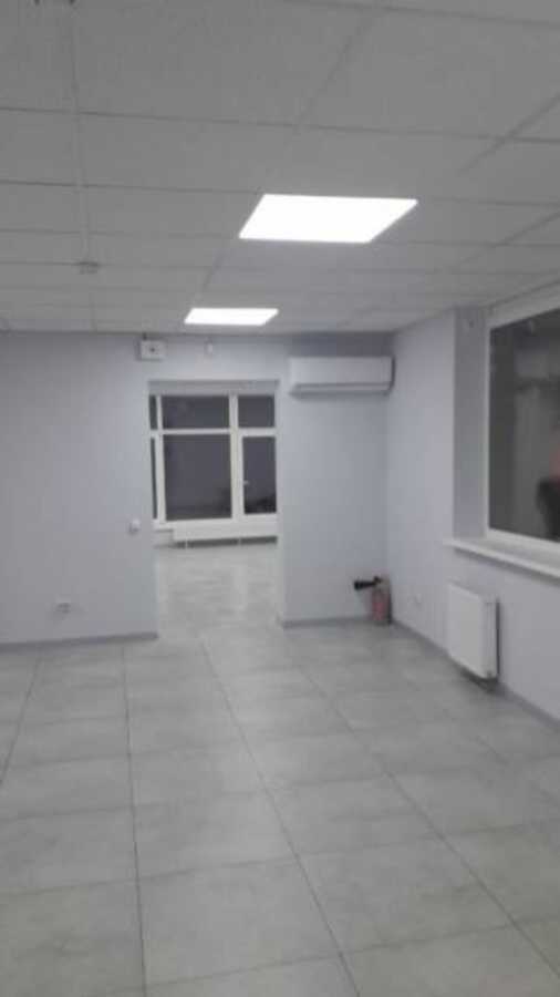 Продажа офиса 118.5 м², Александра Мишуги ул., 10