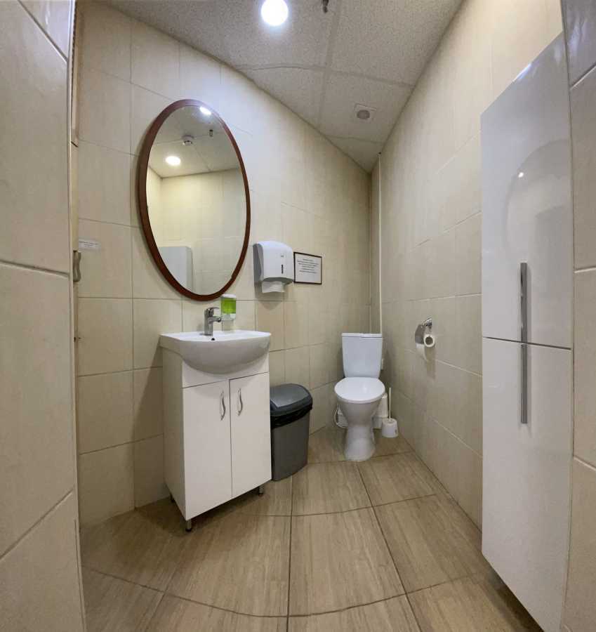 Оренда офісу 21 м², Раїси Окіпної вул., 4