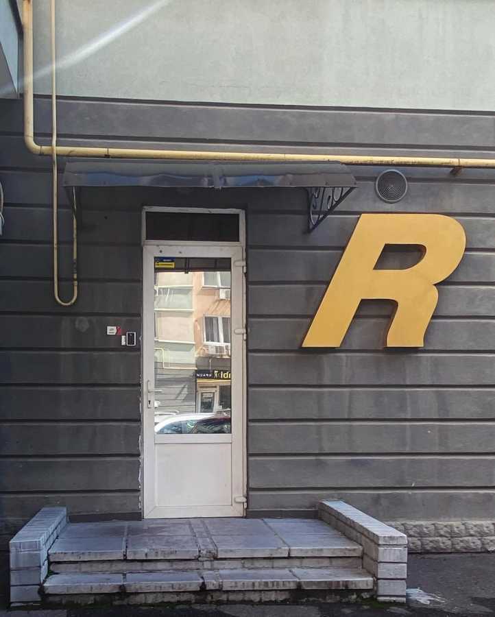 Оренда офісу 21 м², Раїси Окіпної вул., 4