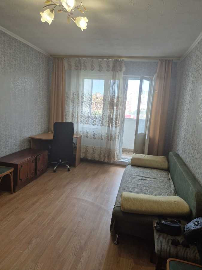 Продаж 2-кімнатної квартири 53.6 м², Володимира Маяковського просп., 23