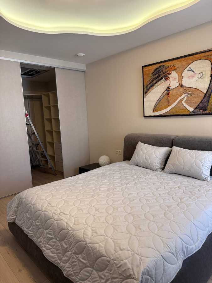 Аренда 4-комнатной квартиры 150 м², Щекавицкая ул., 30/39