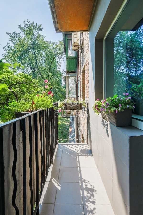 Продаж 1-кімнатної квартири 30.5 м², Олени Теліги вул., 9