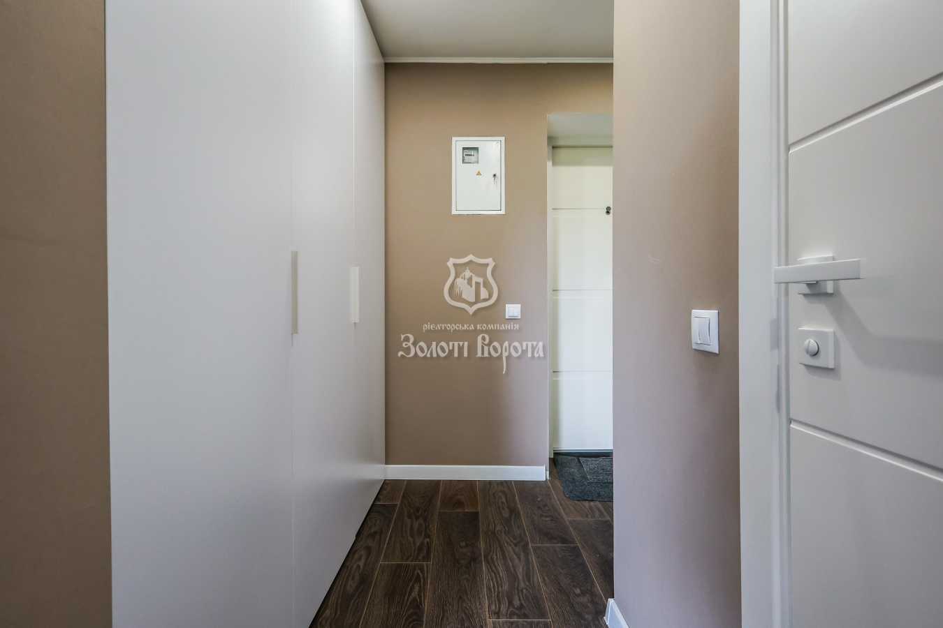 Продаж 1-кімнатної квартири 30.5 м², Олени Теліги вул., 9