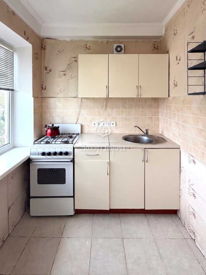 Продажа 1-комнатной квартиры 28.8 м², Пражская ул., 28