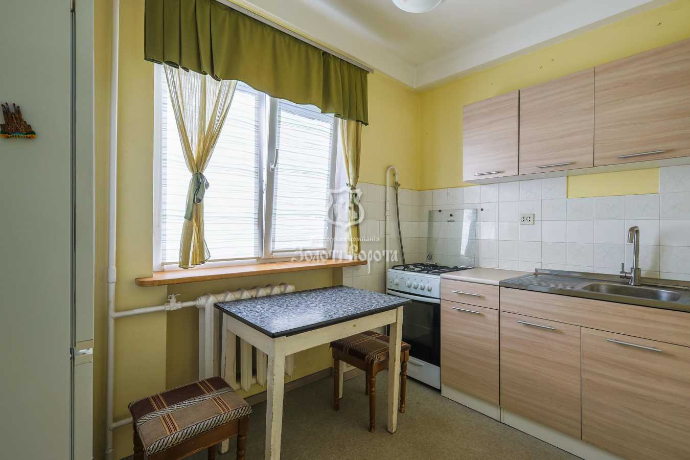 Продаж 1-кімнатної квартири 35.1 м², Русанівська наб., 8