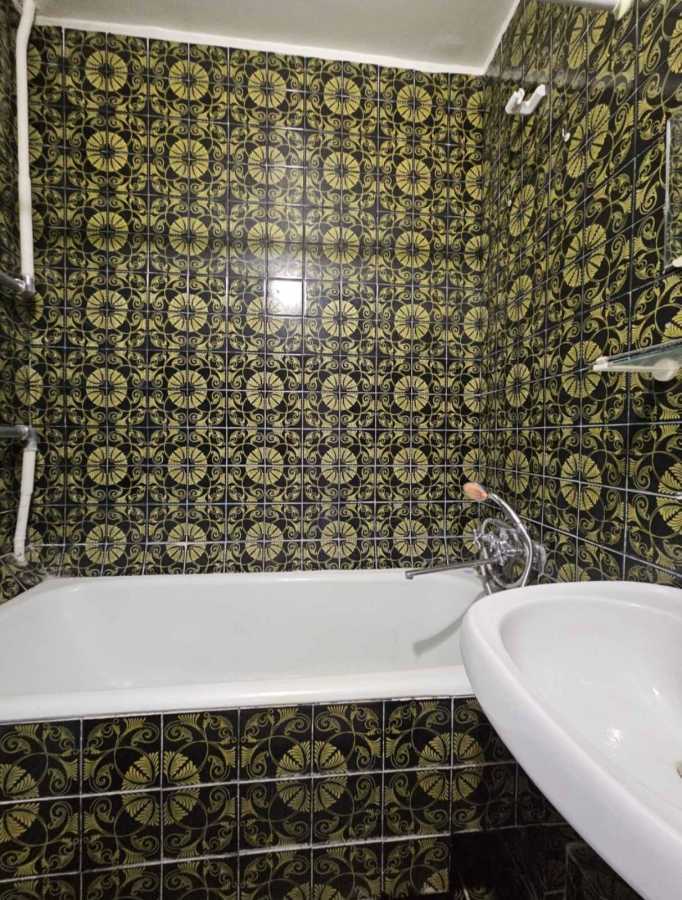 Продажа 2-комнатной квартиры 61 м², Виноградная ул., 1