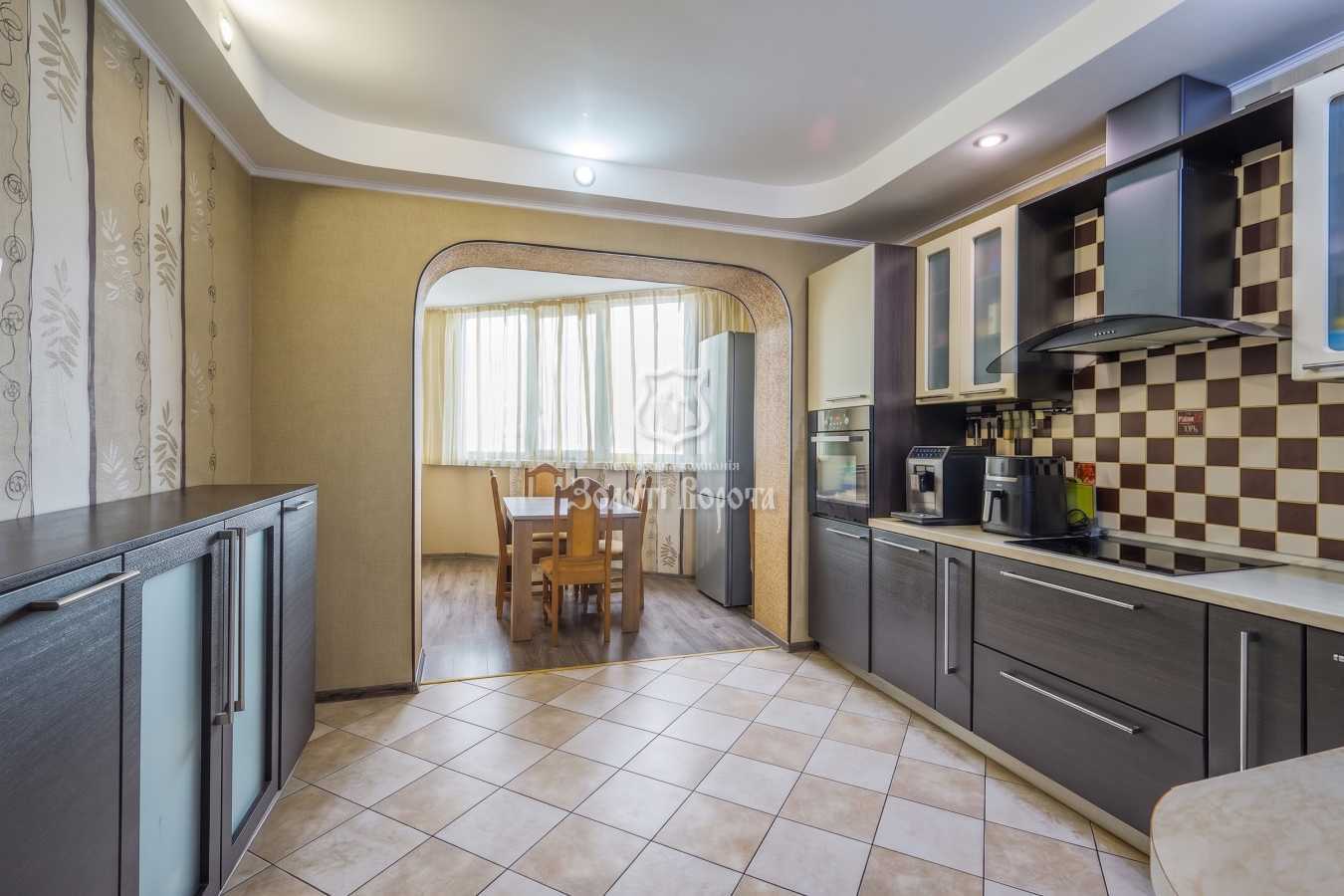 Продажа 3-комнатной квартиры 102.2 м², Лисковская ул., 28А