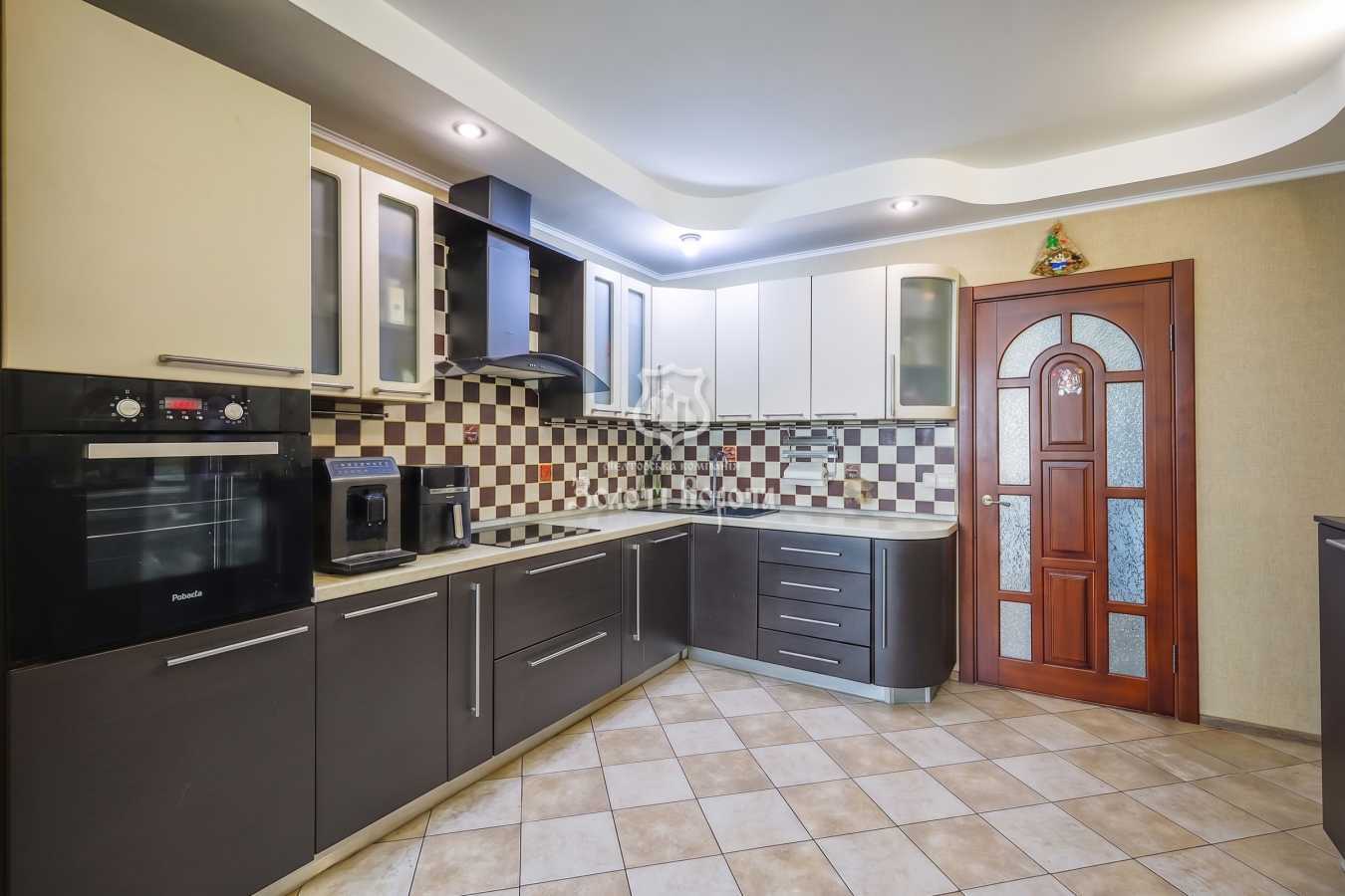Продажа 3-комнатной квартиры 102.2 м², Лисковская ул., 28А