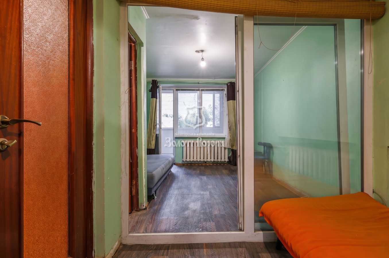 Продаж 1-кімнатної квартири 28.9 м², Верховинна вул., 85